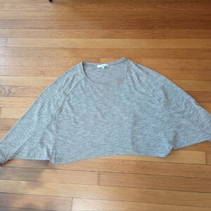 Batwing Cropped Top